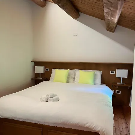 Gasthof La Mela - Angolo Di Paradiso Oltre Le Mura