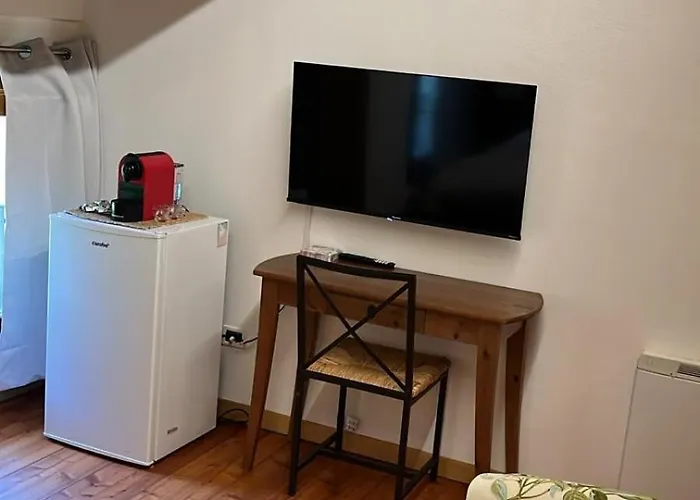 Konukevi La Mela - Angolo Di Paradiso Oltre Le Mura 3*